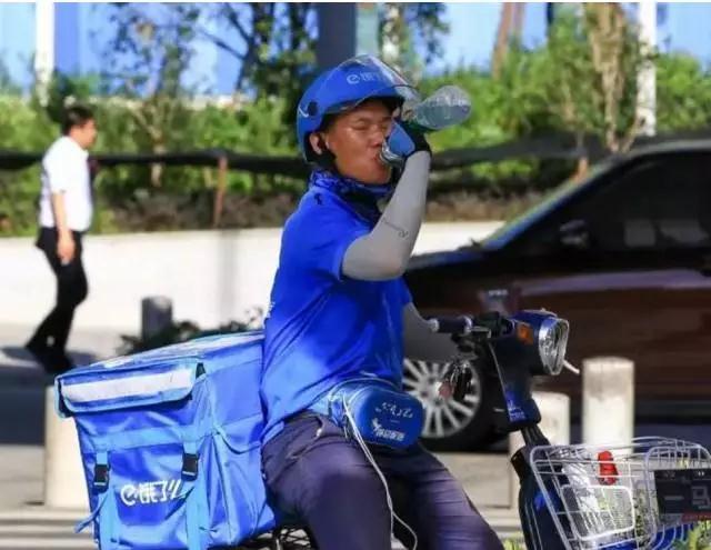 思考丨单在上海,每2.5天该行业就有1人伤亡 这