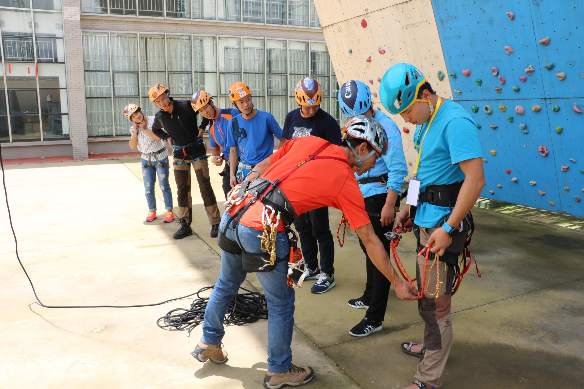 中登协推出全国山地救援基础知识公益培训|中
