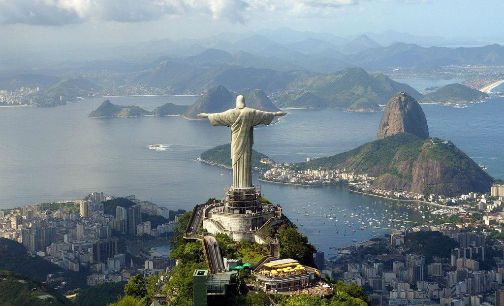 中国与巴西扩大航权安排 巴西旅游部将简化签