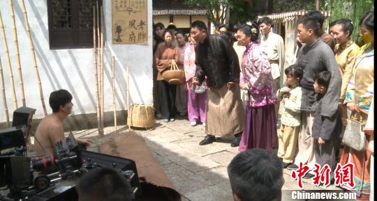 演员赵毅首次执导:凭良心做人 凭良心拍戏|赵毅