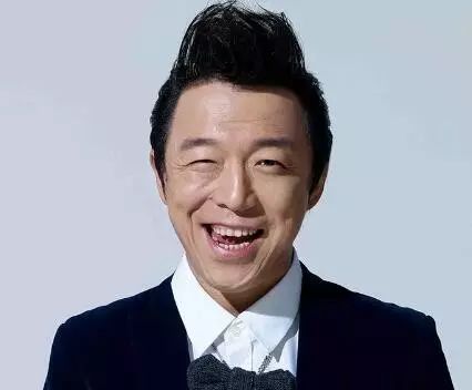 为了不相识男孩,手臂被捅成蚂蜂窝…这位小姐