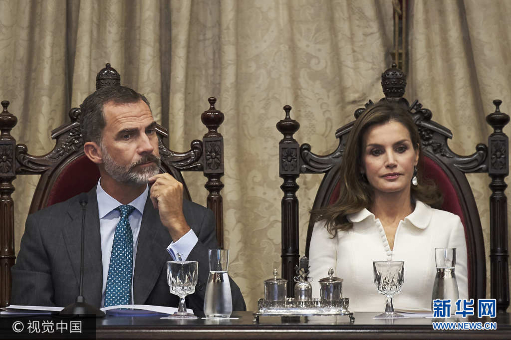 西班牙国王夫妇出席大学开学典礼(组图)|国王|开