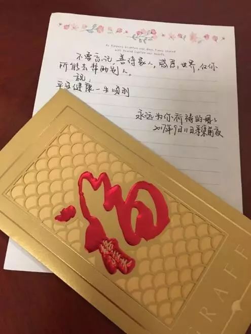 为了不相识男孩,手臂被捅成蚂蜂窝…这位小姐