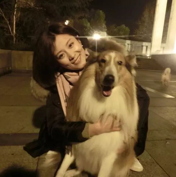 为了不相识男孩,手臂被捅成蚂蜂窝…这位小姐