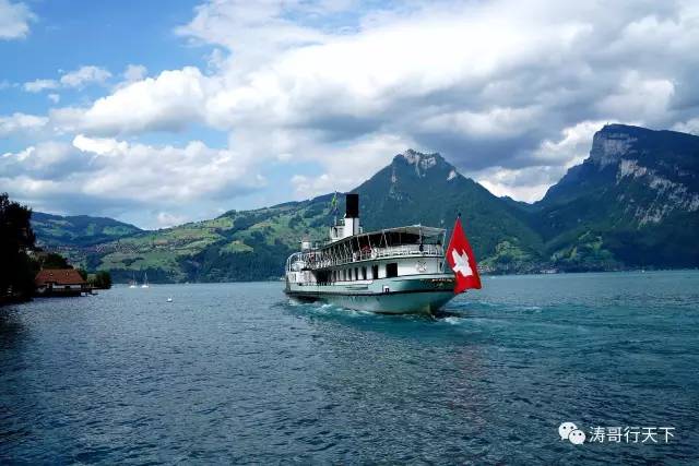 越26个国家,他把女儿从中国送到美国念书!这个