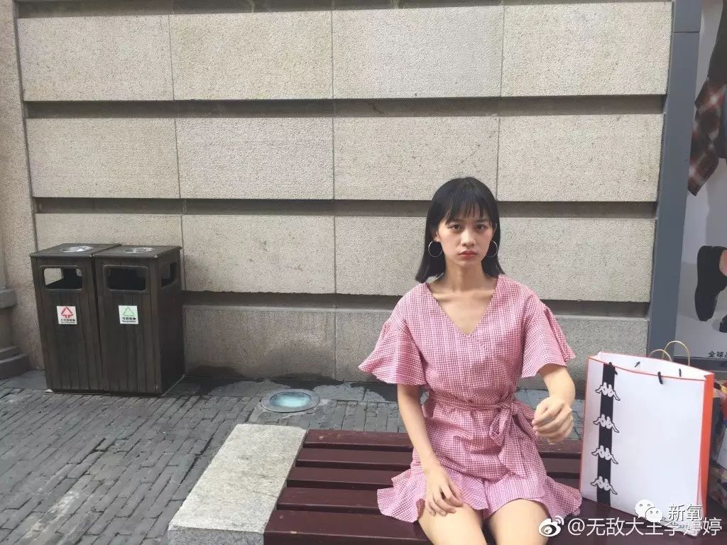 杨幂最新签的三个95后小花:公主病、戏精、整