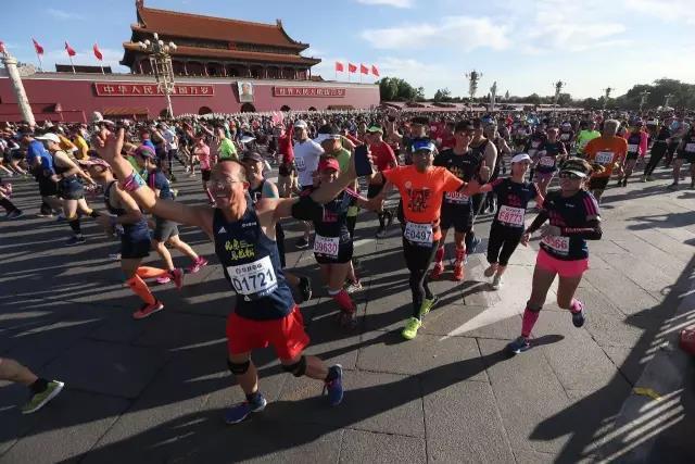 2017北京马拉松今天开跑 怎么参加马拉松赛?