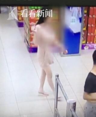 商场少妇试内衣遭偷怕_商场偷怕美女
