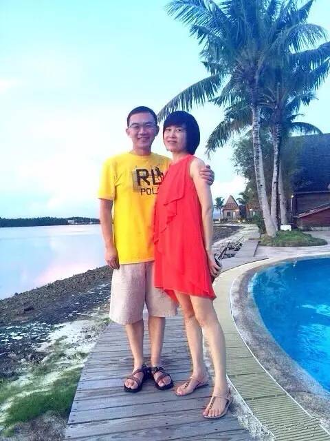 她44岁患癌，央视主持人为她辞职，14岁儿子放弃重点中学陪她，如今痊愈，宛如奇迹