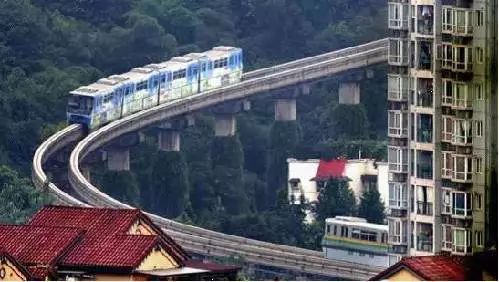 重庆一条公路火了!能让你 浪 到怀疑人生!|重庆