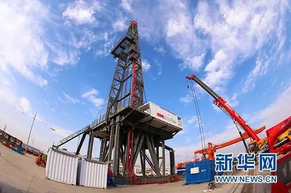 这是甘肃兰石团体出口土库曼斯坦的陆地钻机(资料照片)。