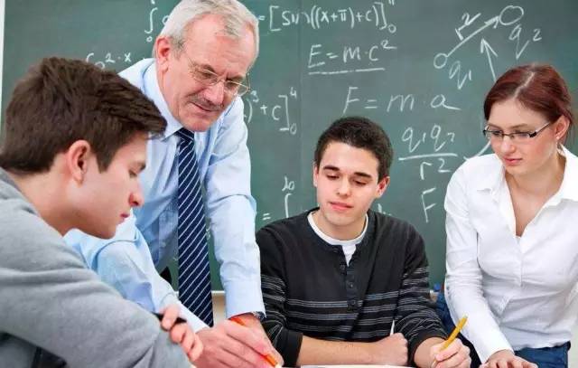 关注丨1700多教师自愿放弃编制!铁饭碗就这