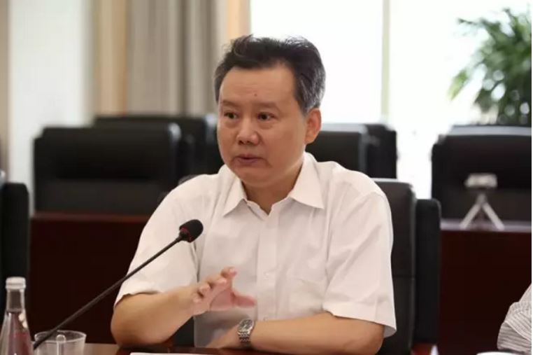 中国诚通董事长_董事长办公室图片(2)