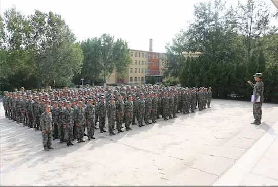 分享新兵家长莫牵挂带你走进陆军某训练基地看看新训生活