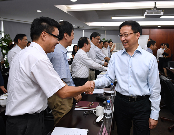 上海市委书记:上海房地产要重点解决房价高等