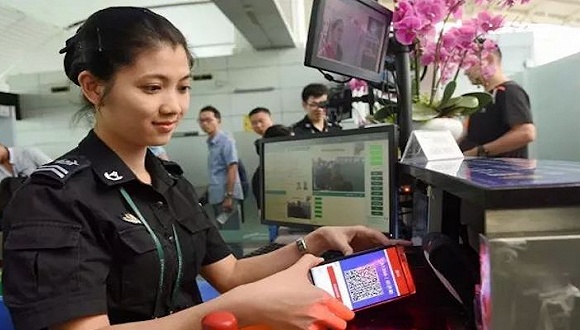 白云机场:20日起全面支持国内航班二维码过检