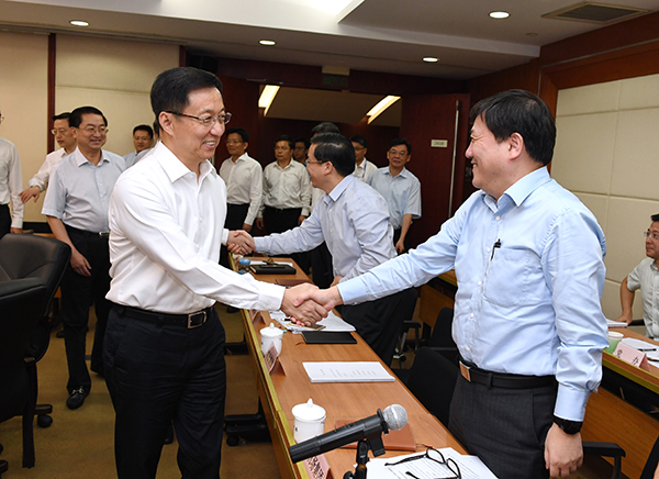 上海市委书记:上海房地产要重点解决房价高等