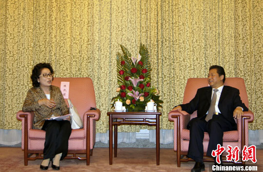 两岸农业产业合作前沿研讨项目对接会在津举行