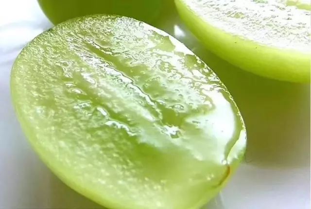 这样的本地三无青提,市场上并不常见,你吃到