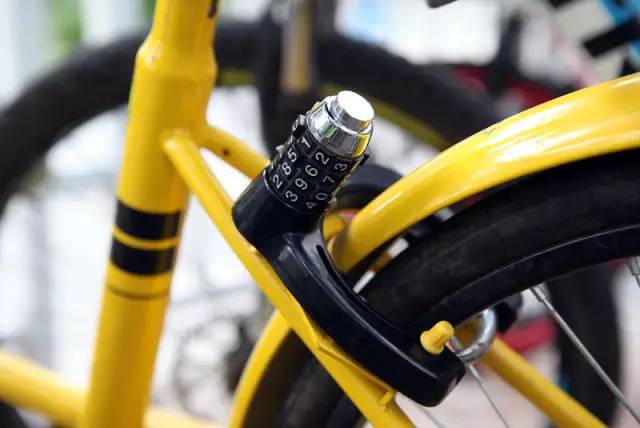 随意停放?骑行违规?无专用车道?深圳给共享单