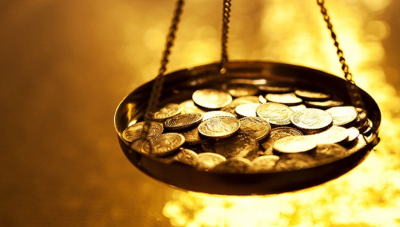 无锡破获重大疾病险诈骗案:13张保单骗保790