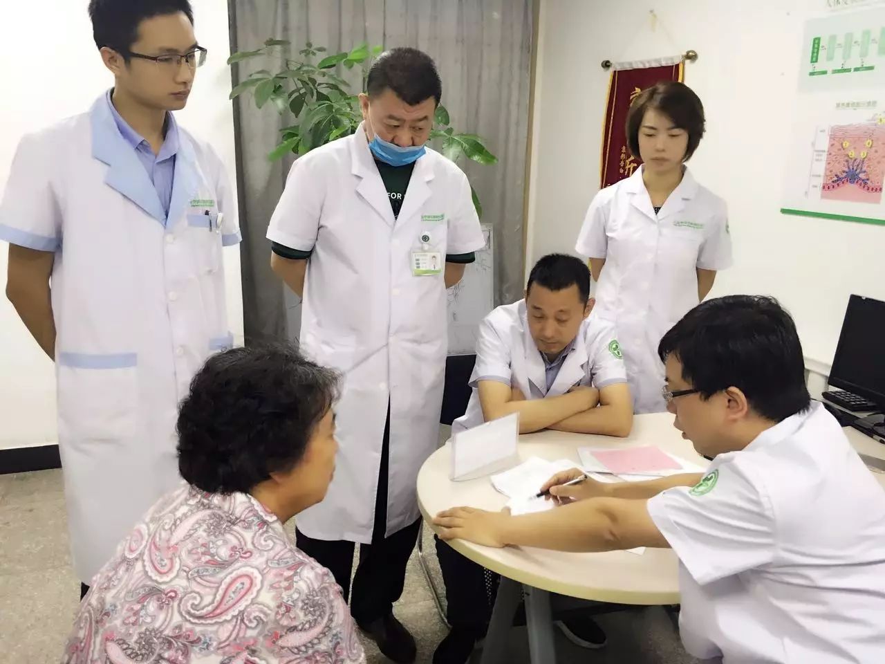 18位皮肤科医生紧急提醒,这些问题处理不好,将严重影响国庆出行.