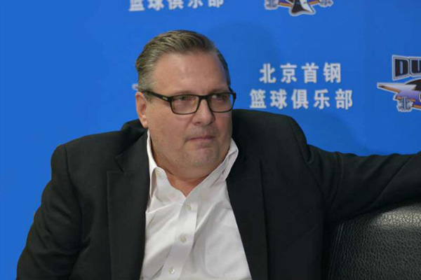 对话小牛总经理小尼尔森:支持球队改名,王治郅