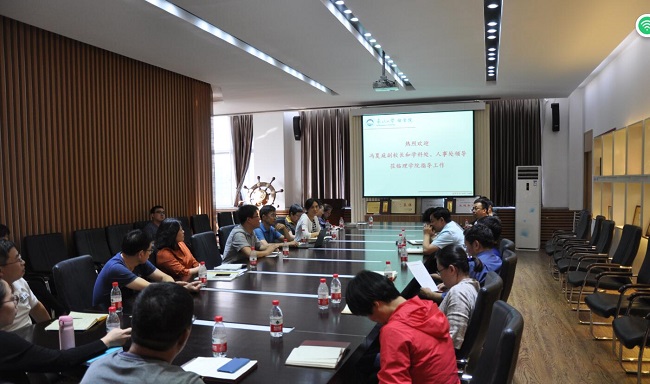 2017年9月18日冯夏庭到理学院建筑馆211调研.jpg