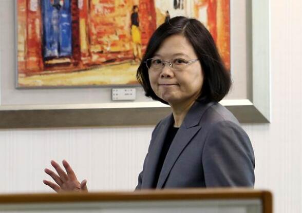 网友怒吼蔡英文:大陆拼经济你只想选举