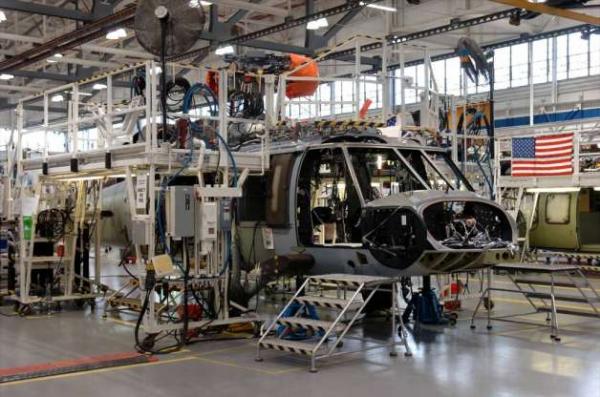 UH-60M直升机生产线