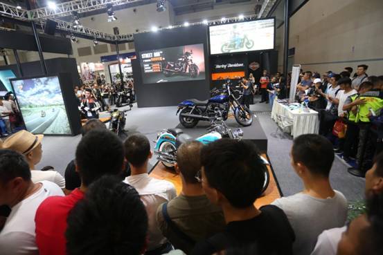 哈雷新作 street rod 750 摩博会发布!