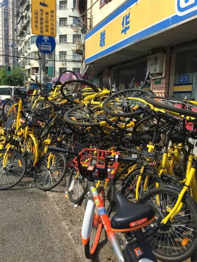 理故障车35万辆、调离中心城区16万辆 | 上海暂