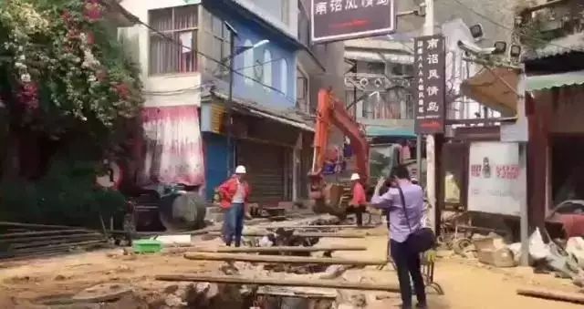 洱海首批客栈回复营业,曾经的诗和远方还能回