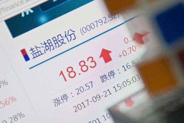 疯狂的 盐湖提锂 :盐湖股份缘何暴涨七成?|盐湖