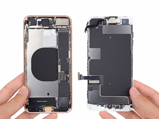 苹果iPhone8Plus拆解:后盖玻璃破裂|苹果|玻璃