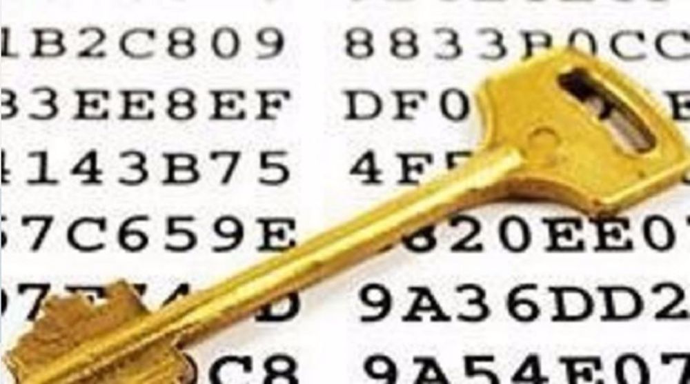密码起作用的方式就像钥匙开锁，发送方和接收方以约定的方式书写信息，接收方可以对照约定的方式把信息还原出来。