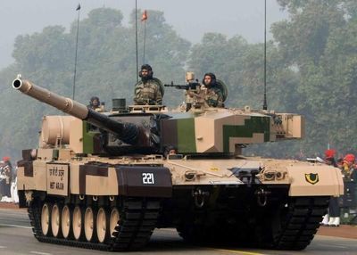 印度的“阿琼”主战坦克，外形唬人，不过徒有其表