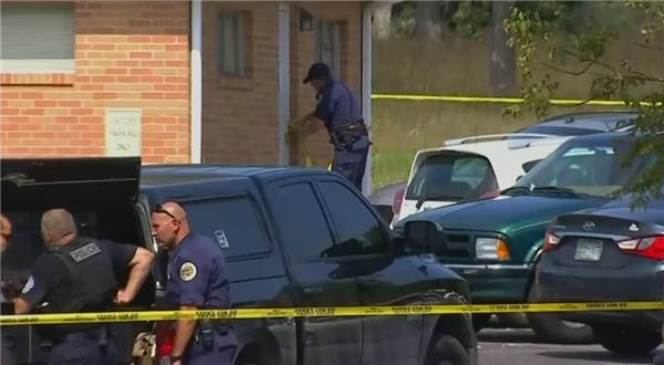 美国田纳西州一教堂发生枪击事件致一死多伤|