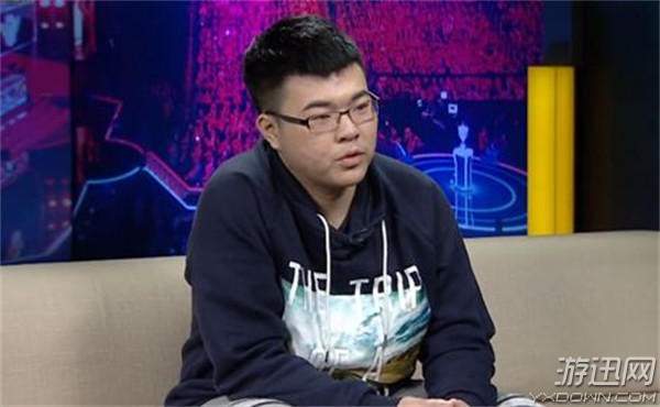 韦神吃鸡战绩不佳直播间黑屏!300万人刷弹幕