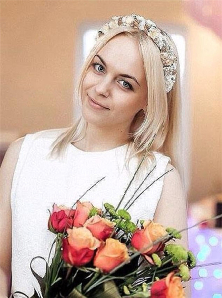 英国单身汉痴情乌克兰美女 送机票护照却感情