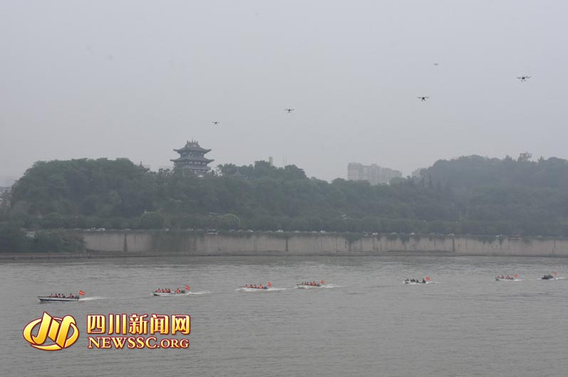 全省公安机关在内江举行防汛救灾舟船演练|无
