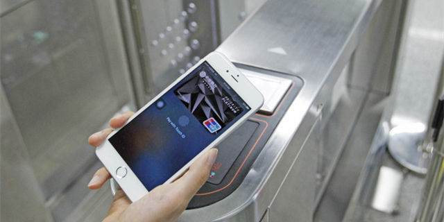 今天起,广州地铁全线闸机支持Apple Pay过闸,这