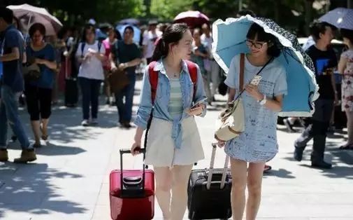 中央发文:确保教师工资不低于当地公务员!贵州