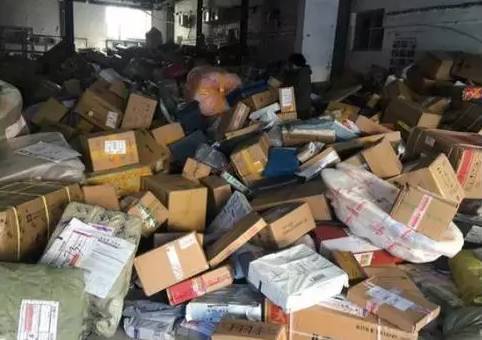 【热点】一夜之间,iPhone8退货无数!快递爆仓