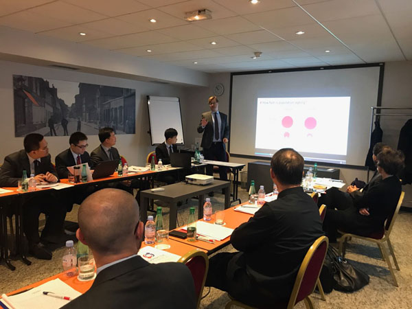 就业司与欧盟总部及成员国有关部门召开就业社