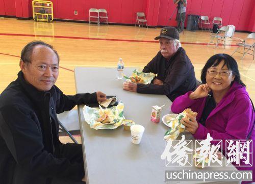 美华人夫妇讲述躲避山火:火灾临头生命最重要