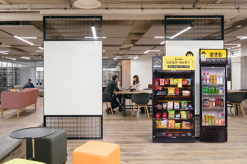 爆红的无人值守货架背后:距离新零售还有多远