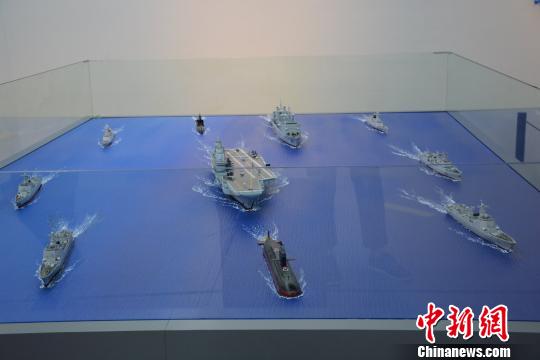 辽宁大连举办《从北洋铁甲到航母舰队》主题展