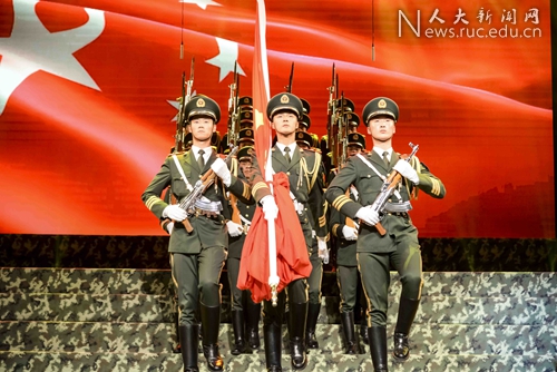 精锐之师忠于党武警北京总队庆贺中国人民大