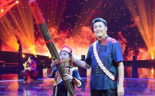 【速看】湘西风情文艺入骨,大美凉山火之热烈